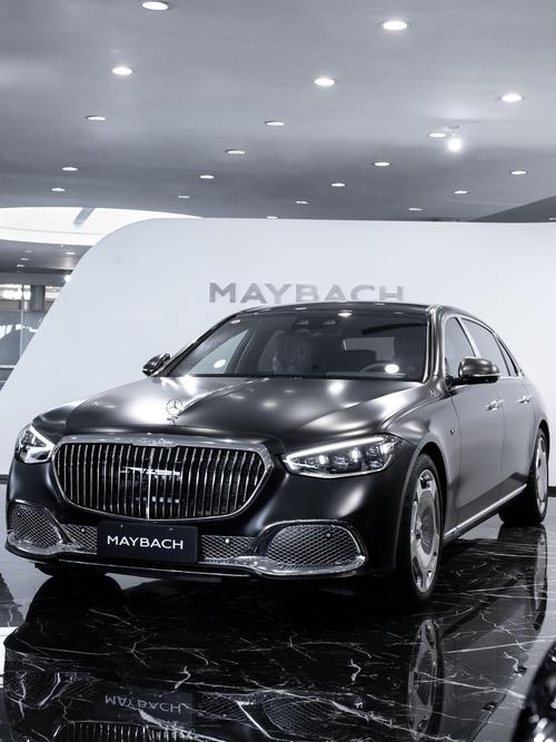 东莞石排镇佰创威企业管理咨询岚图汽车的售后服务让用户无忧出行，迈巴赫未来的豪华车趋势